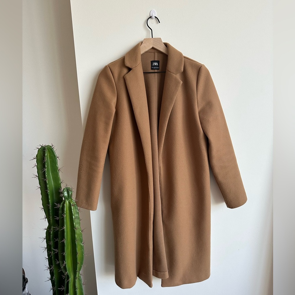 ZARA Zara beige tan long coat with pockets